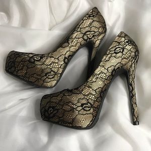 Steve Madden Lace Stiletto Pumps Women's Size 6
